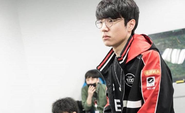 BA明星球 BA明星球